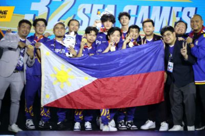 SEA GAMES 32 – TỐC CHIẾN: TUYỂN VIỆT NAM TẠM HÀI LÒNG VỚI TẤM HCB